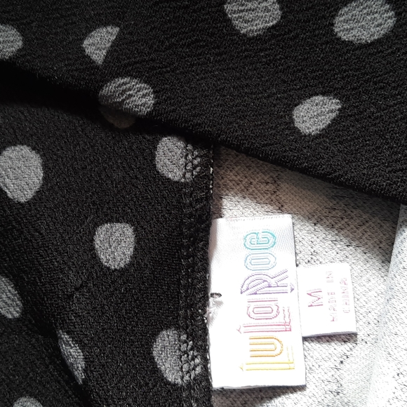 LuLaRoe midi black and Grey flirty skirt - Picture 3 of 3